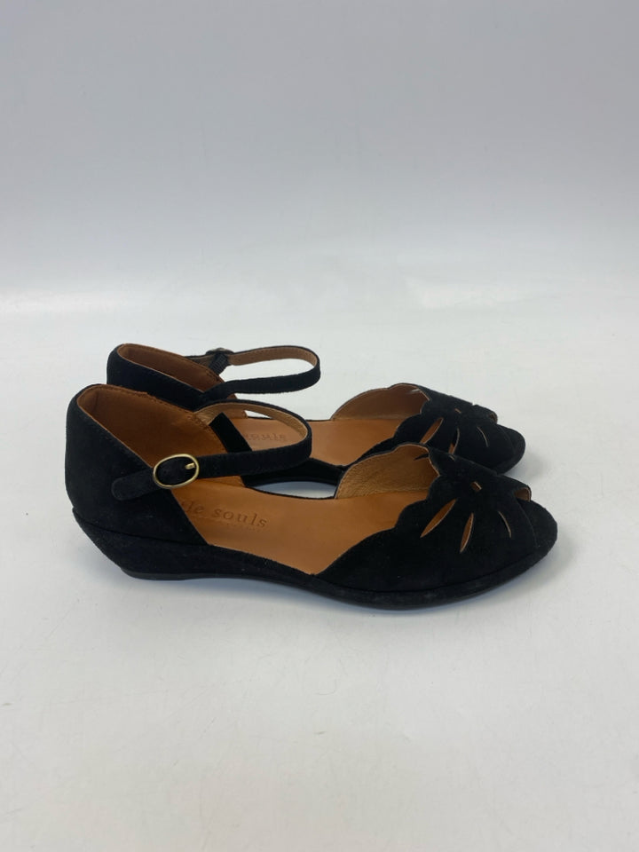 Gentle Souls  Size 6.5 Black Flats