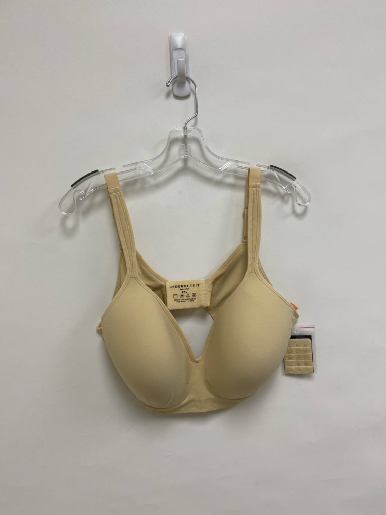 NWT  SIZE  3X Tan Plus Size Bra