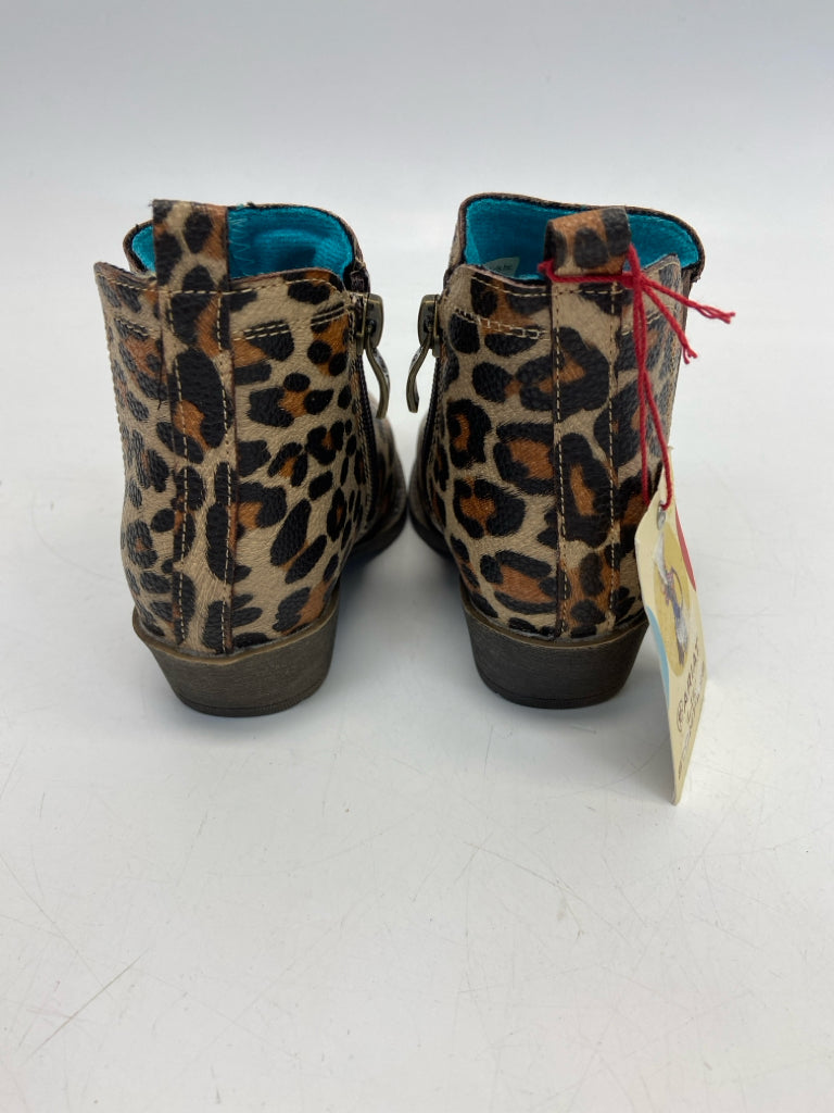 NWT Ariat SIZE 5 Lil&