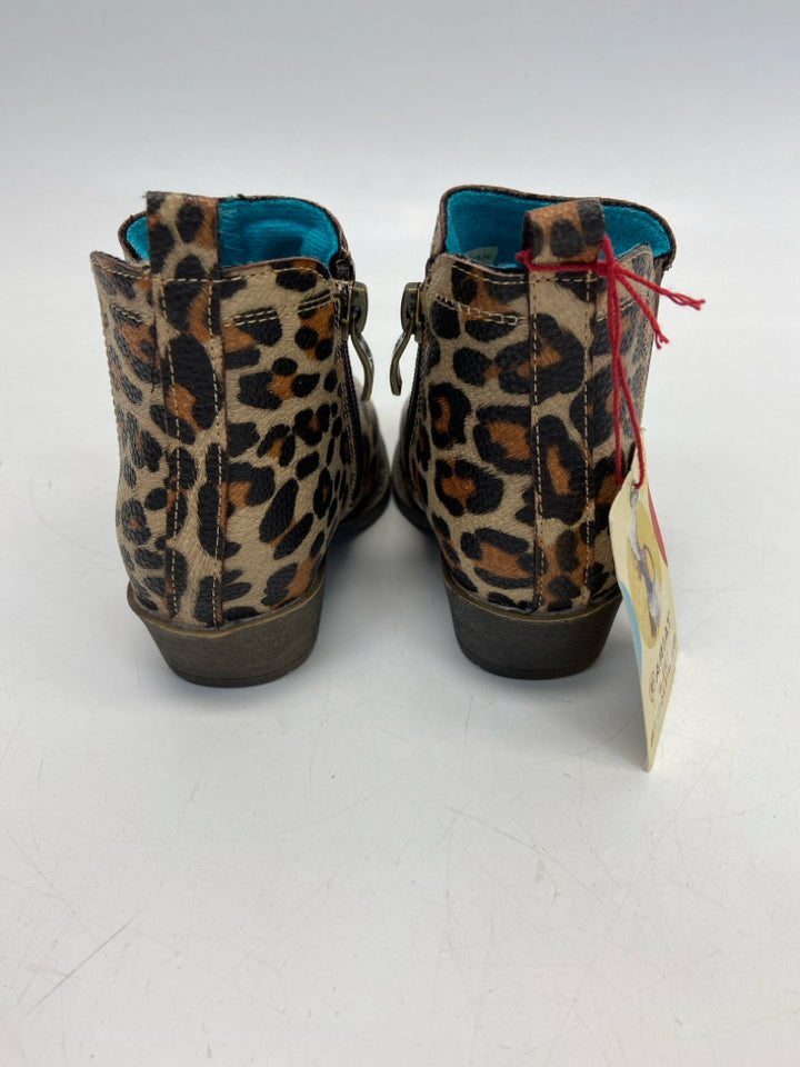 NWT Ariat SIZE 5 Lil&