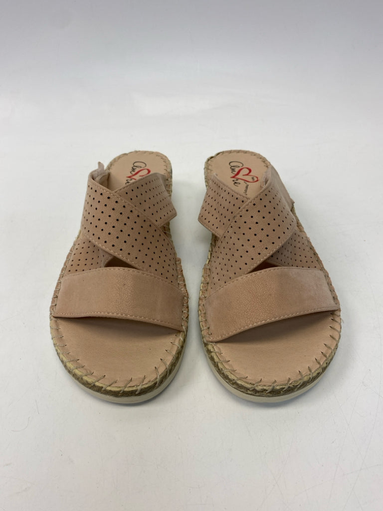 Mia  Size 8 Nude Sandals