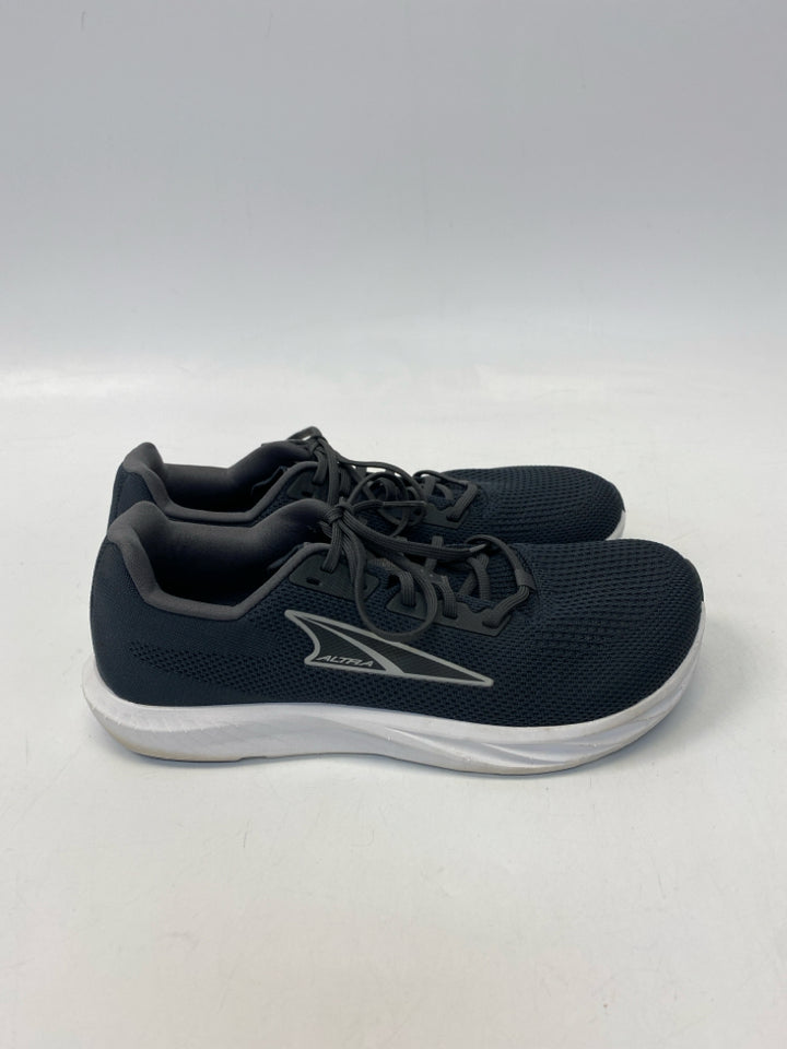 Altra  Size 9 Dark Gray Lace-up Sneakers