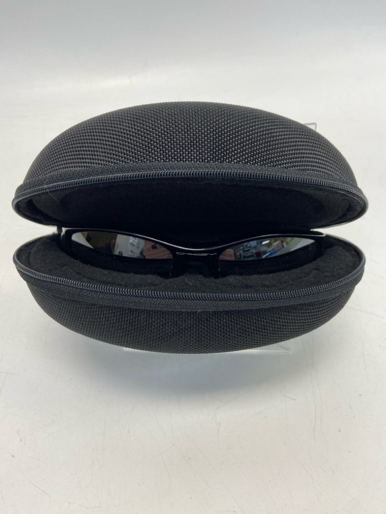 Oakley Black Yellow Men&