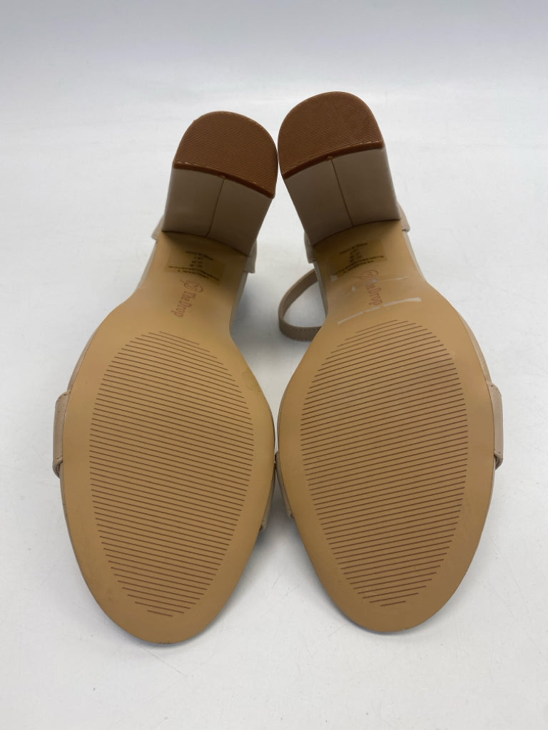 NWOT  Size 9 Beige Heels