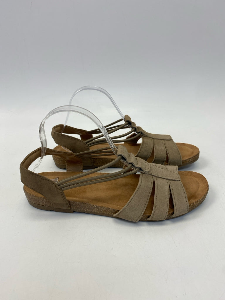 Earth Origins  Size 10 Brown Suede Sandals