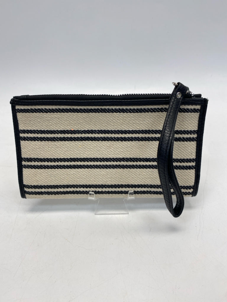 Black Natural Stripe(s) Wristlet
