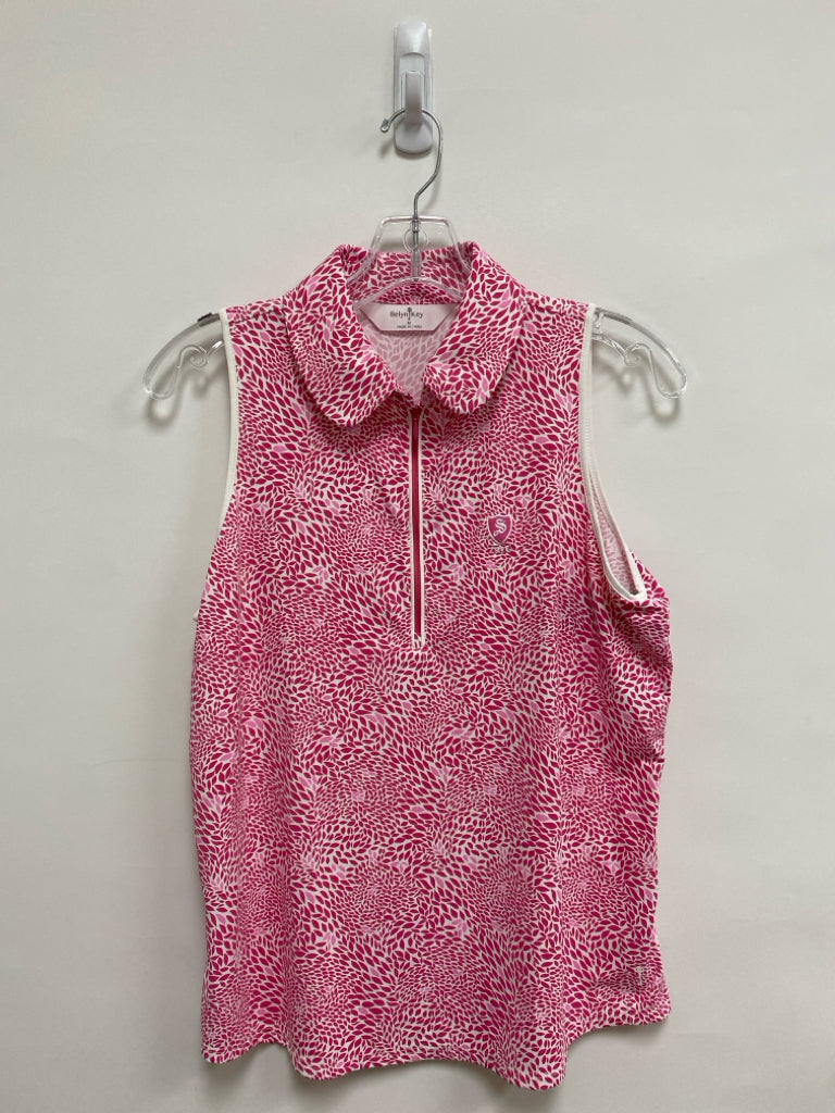 Size M White Pink Petals Sleeveless Athletic Top