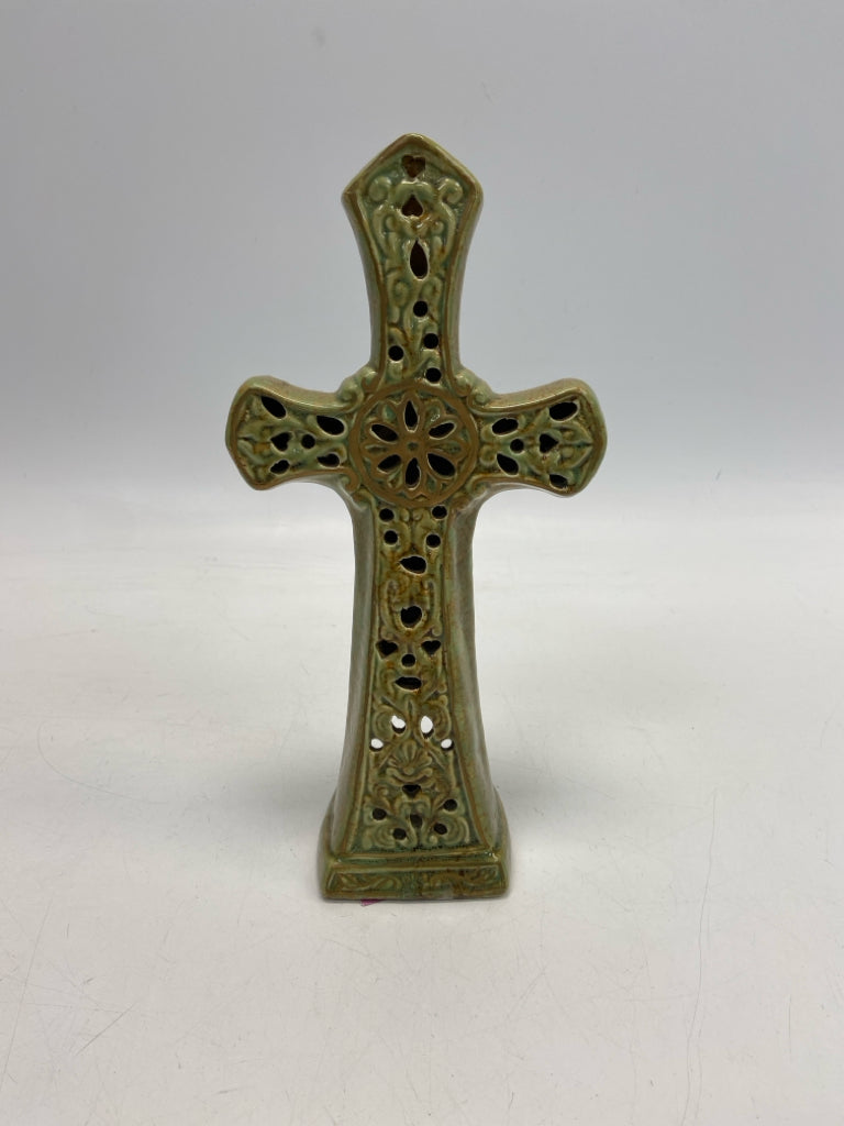 Green Cut-Out Ceramic Candleholder(s)