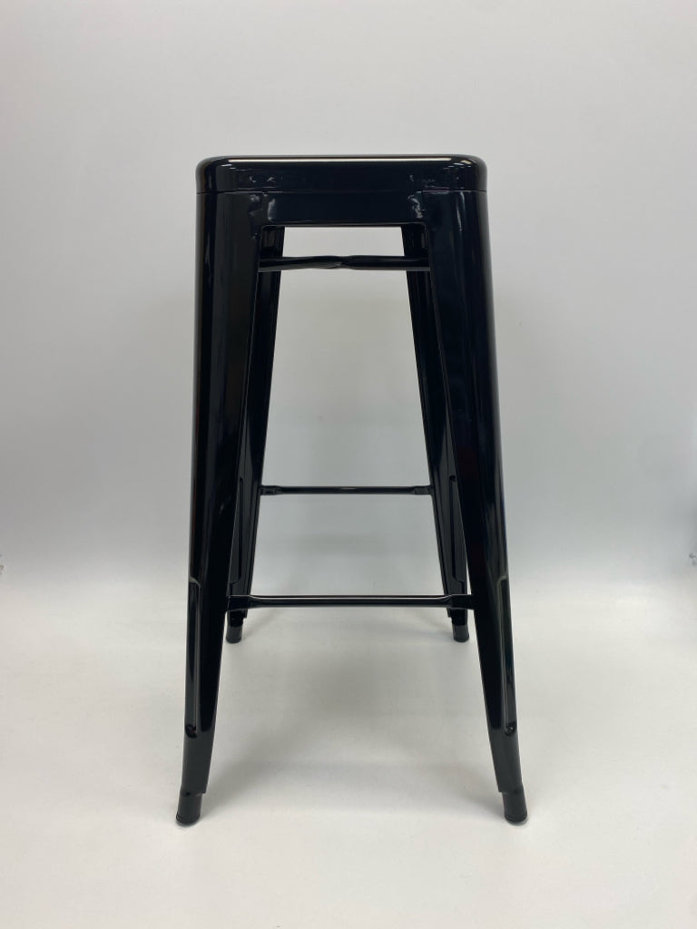 Black Barstool