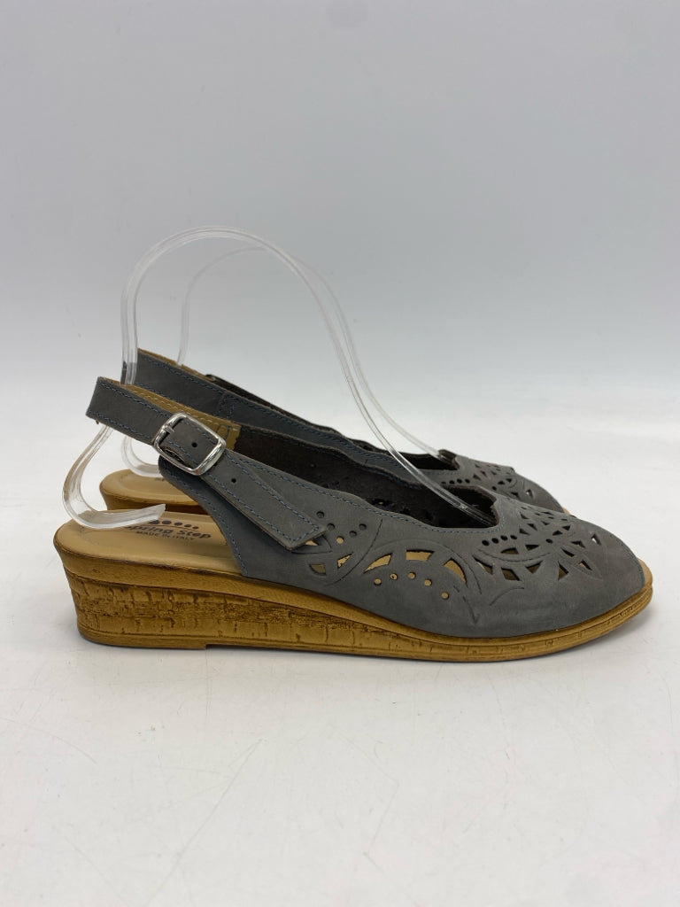 Spring Step  Size 41 Gray Perforated Sandals