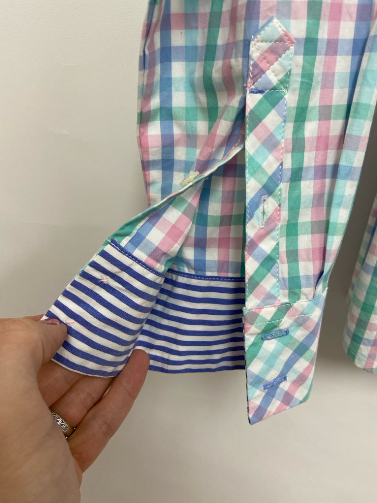 Vineyard Vines Size 4 White Blue/Pink Checkered Button Up Ladies Top