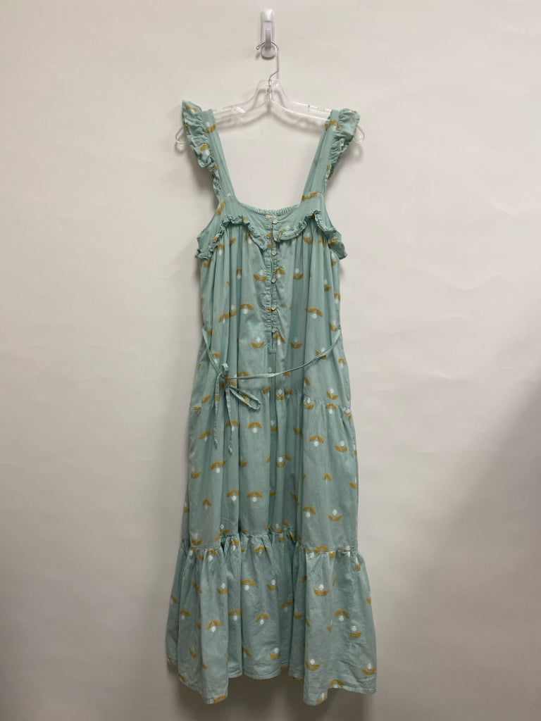 Size S Seafoam Yellow/White Ruffles Sleeveless Ladies Dress