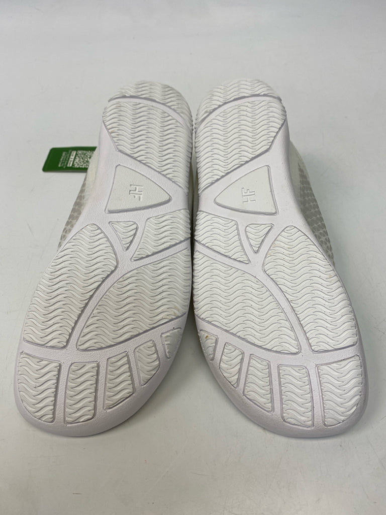 NWT Hike Footwear  Size 11 White Lace-up Sneakers