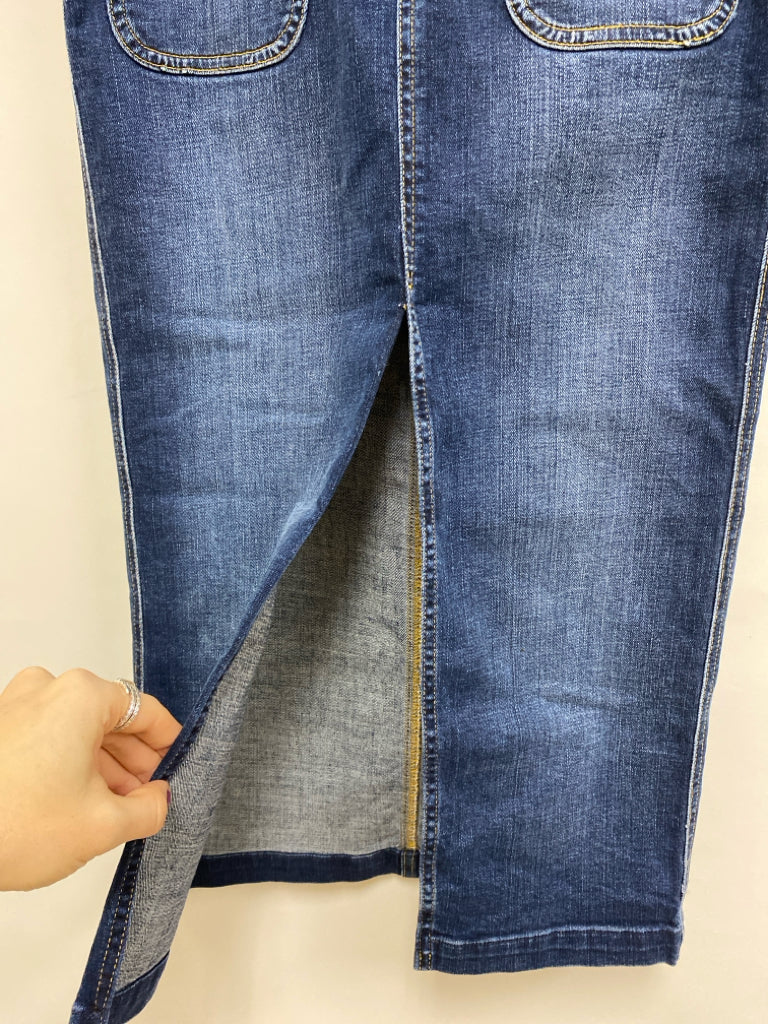 7/Mankind Size 28 Blue Denim Ladies Skirt