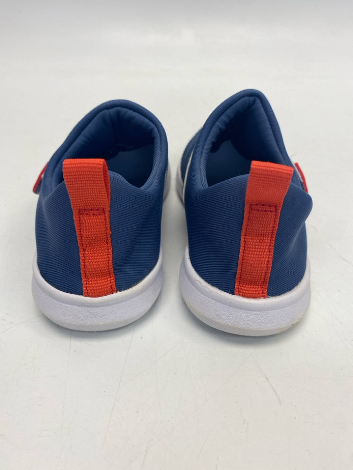 Cat &amp; Jack SIZE 10 Blue/White Red Mesh Boy&