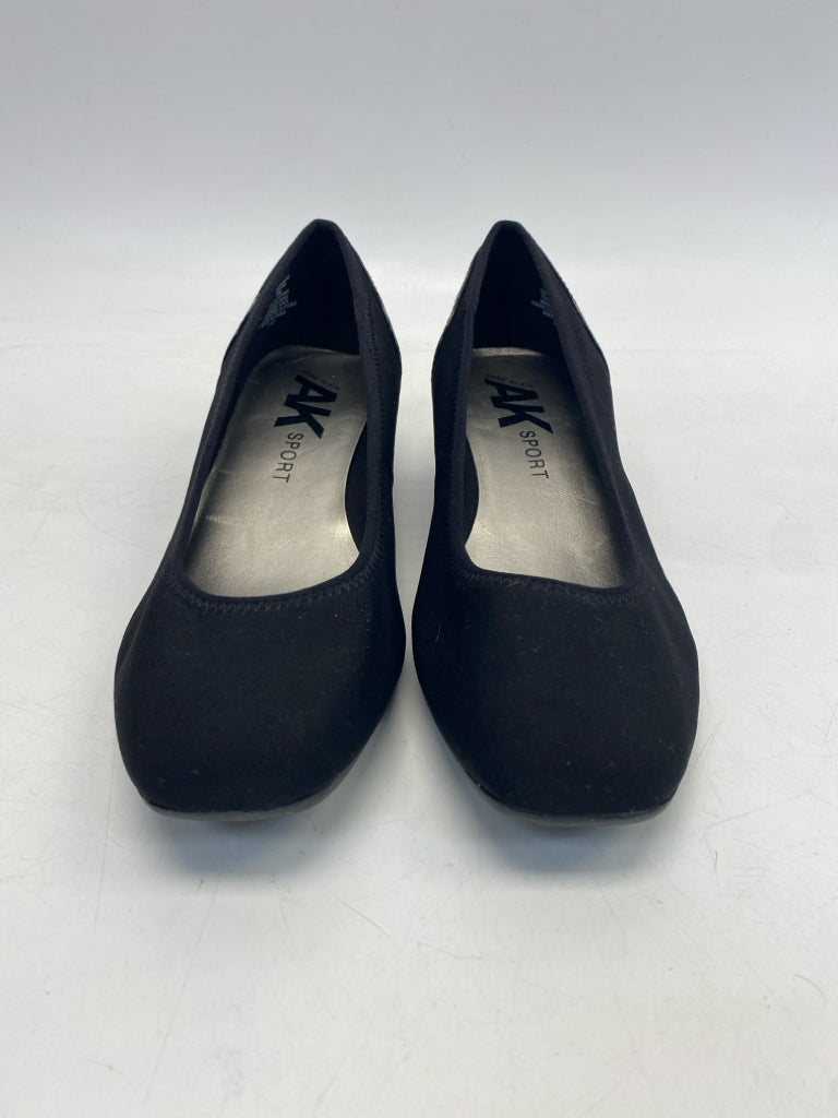 Anne Klein US Shoe Size 7.5 Black Heels