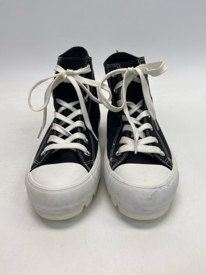 Cushionaire Black White Lace-Up Men&