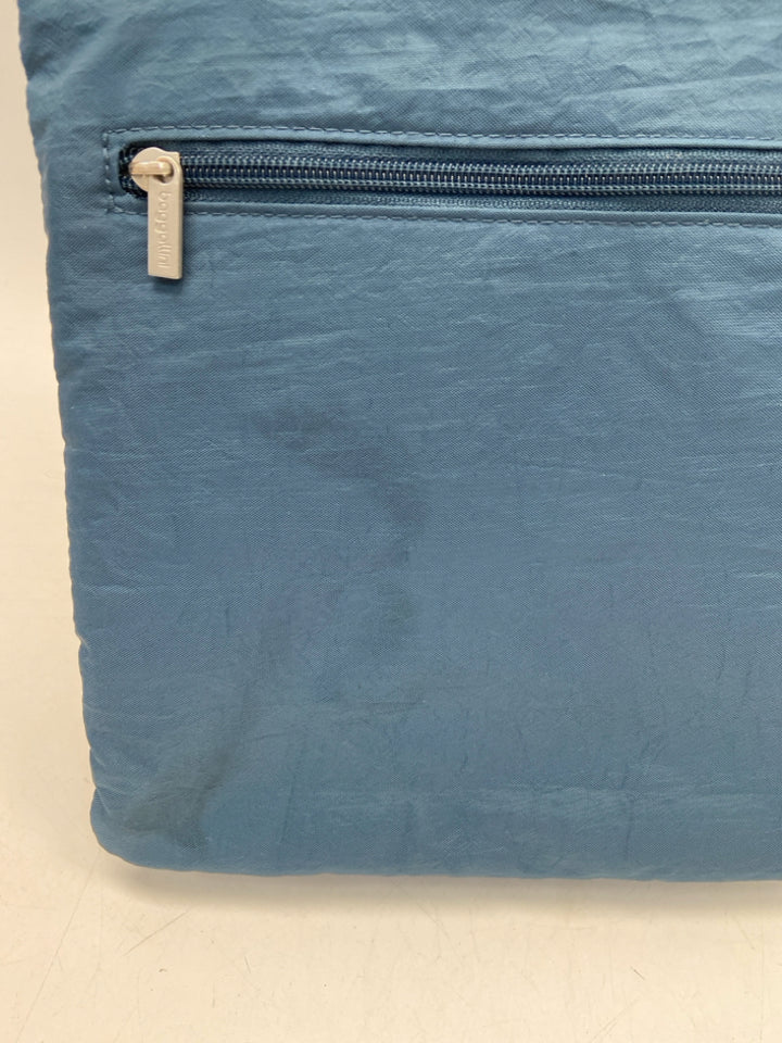 Baggallini Teal Blue Quilted Nylon Crossbody