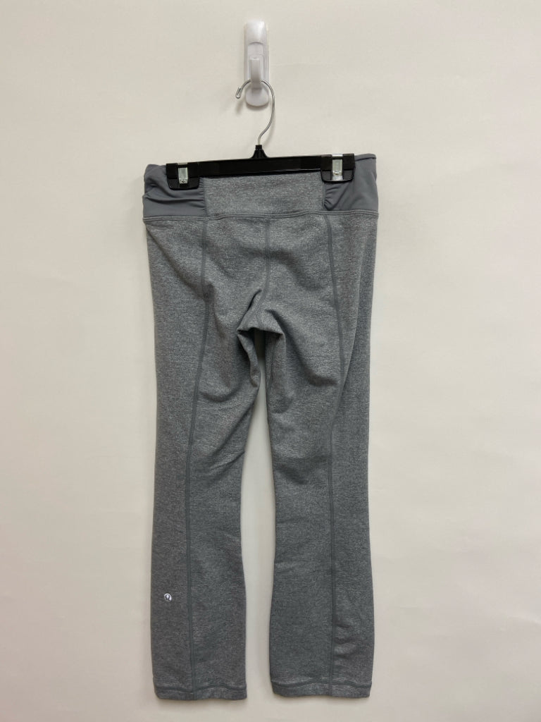 Lululemon Size 4 Gray Heather Cropped Athletic Leggings