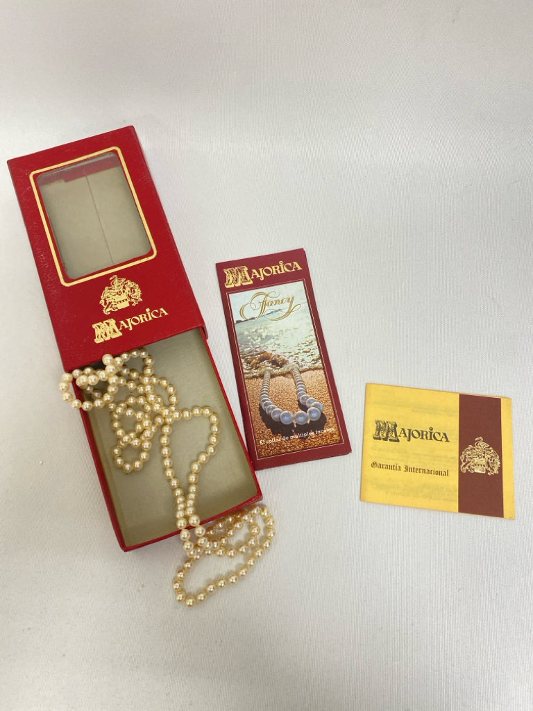 NEW/BOX Pearl Necklace