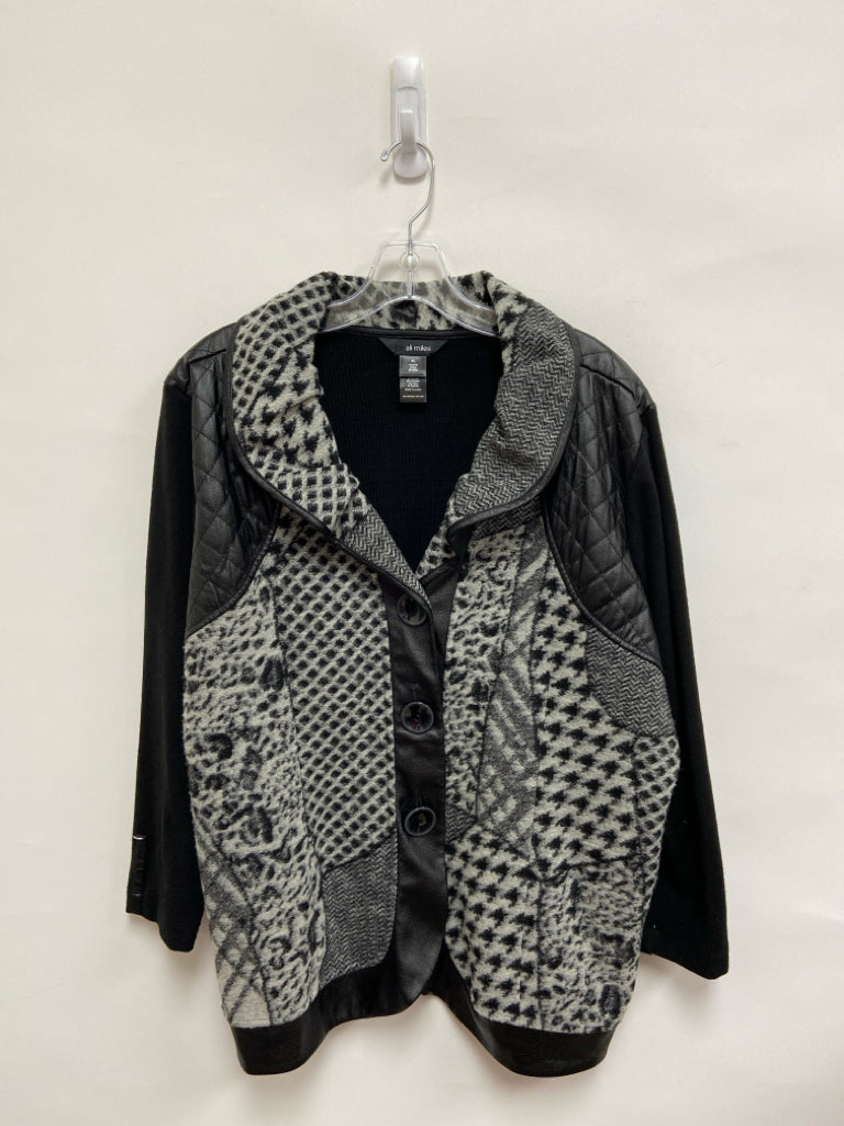 Ali Miles Size XL Black Gray Assorted Print Faux Leather Ladies Jacket
