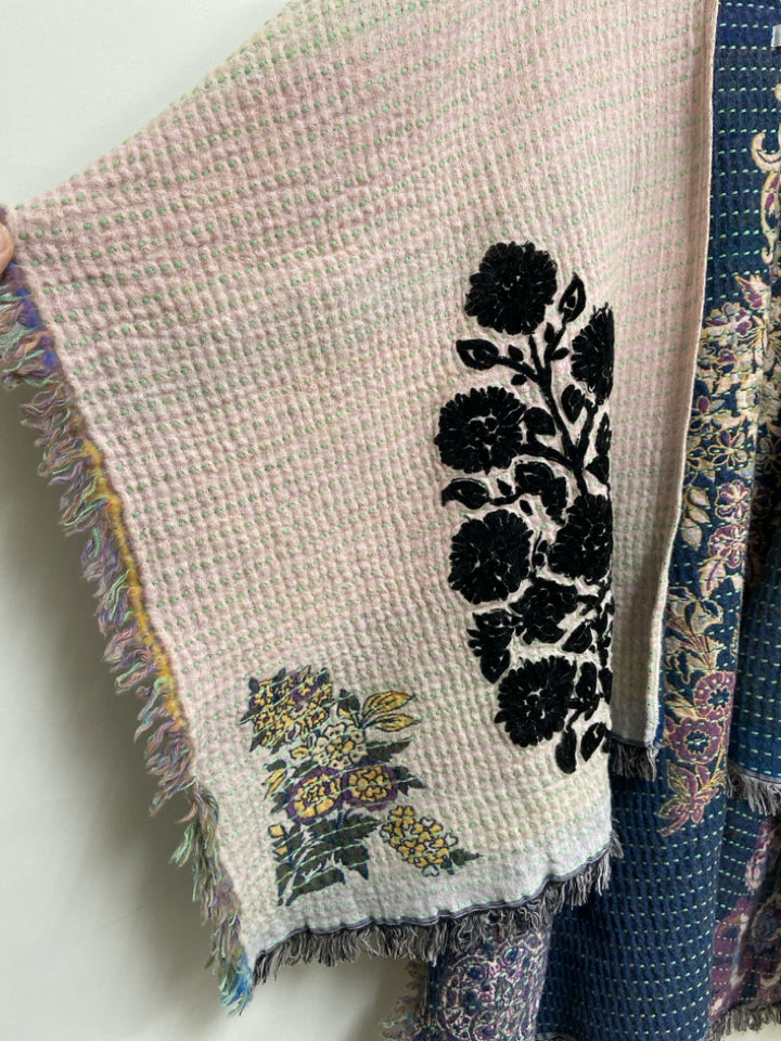 Anthropologie Size OSFM Dusty Blue Lavender/Multi Ladies Kimono