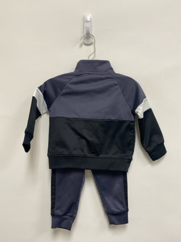 Nike SIZE 12M Gray White/Black Stripe Boy&