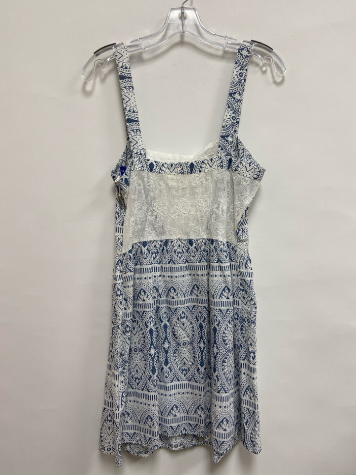 Abercrombie &amp; Fitch Size M White Slate Blue        Damask Ladies Dress