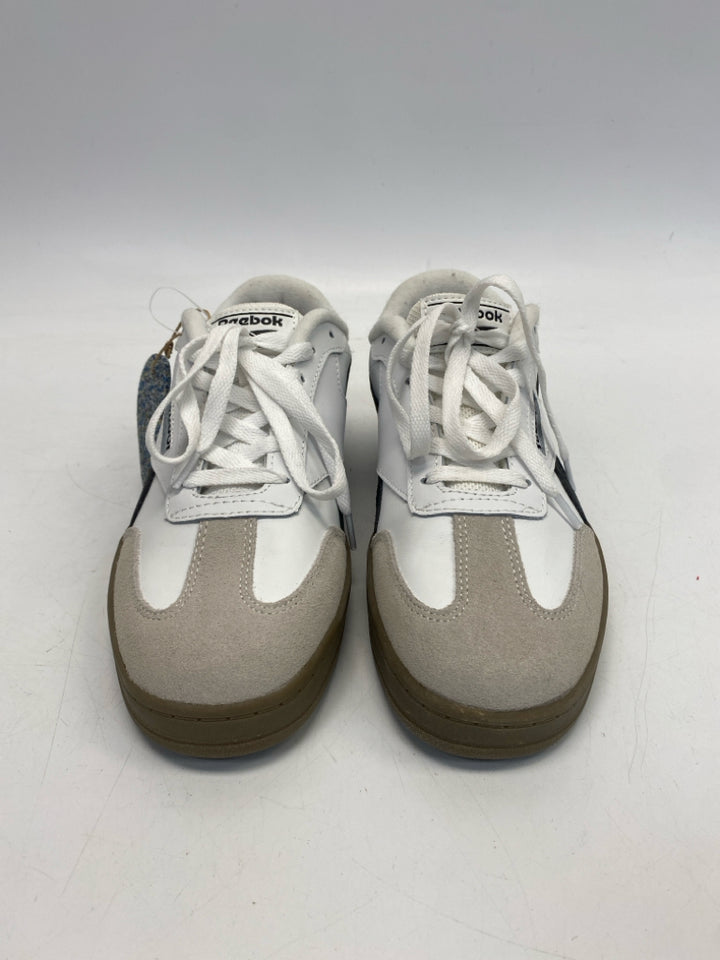 NWT Reebok  Size 8.5 Cream/white Sneakers