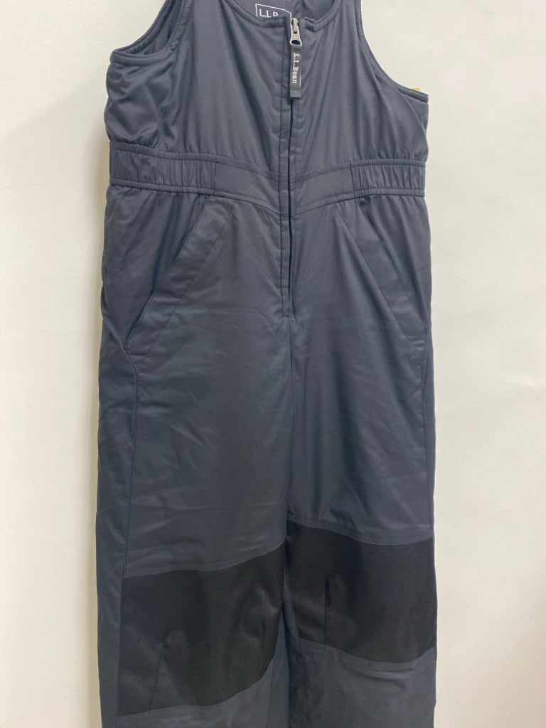 L L Bean SIZE 8 Black Boy&