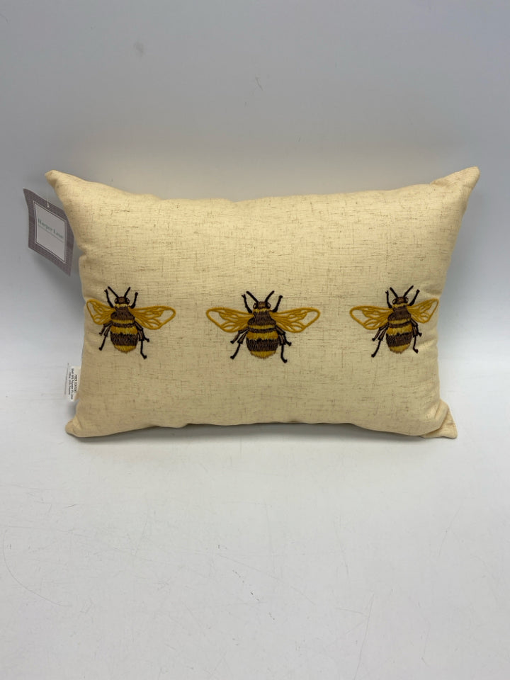 NWT Yellow Brown/Gold Bee Embroidered Pillow