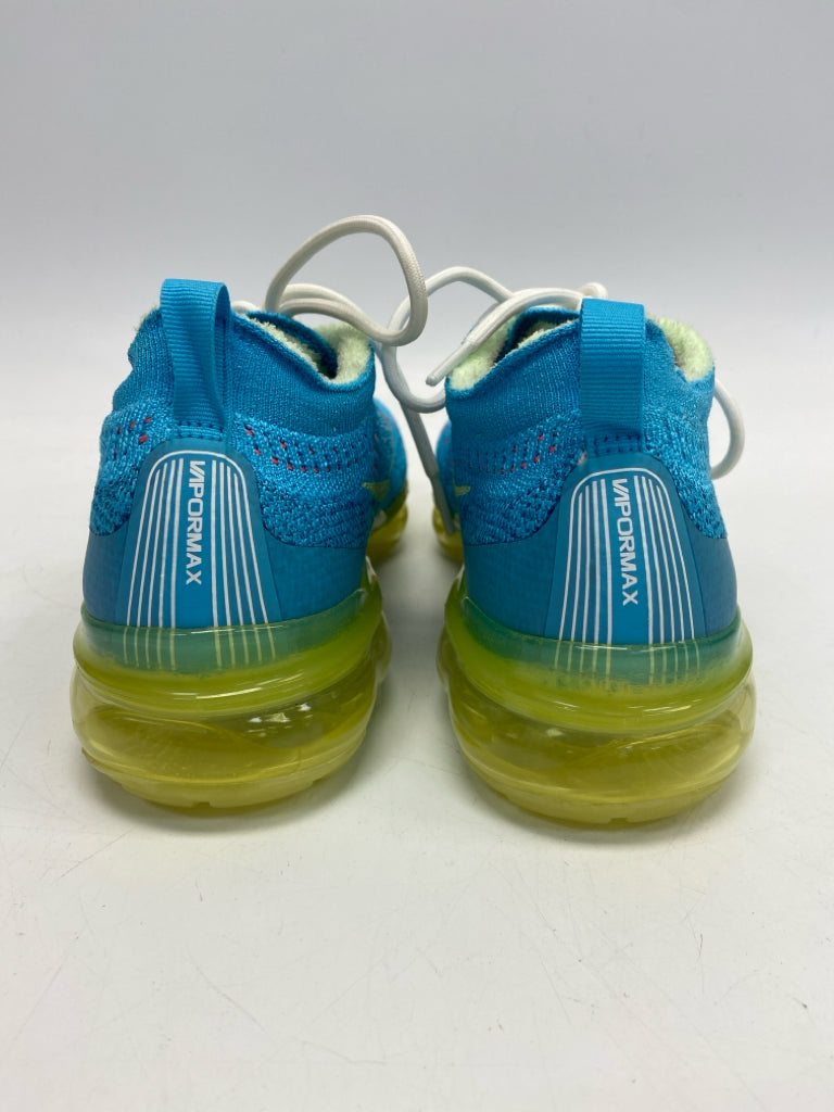 Nike  Size 8 Blue Green/White Lace-up Sneakers