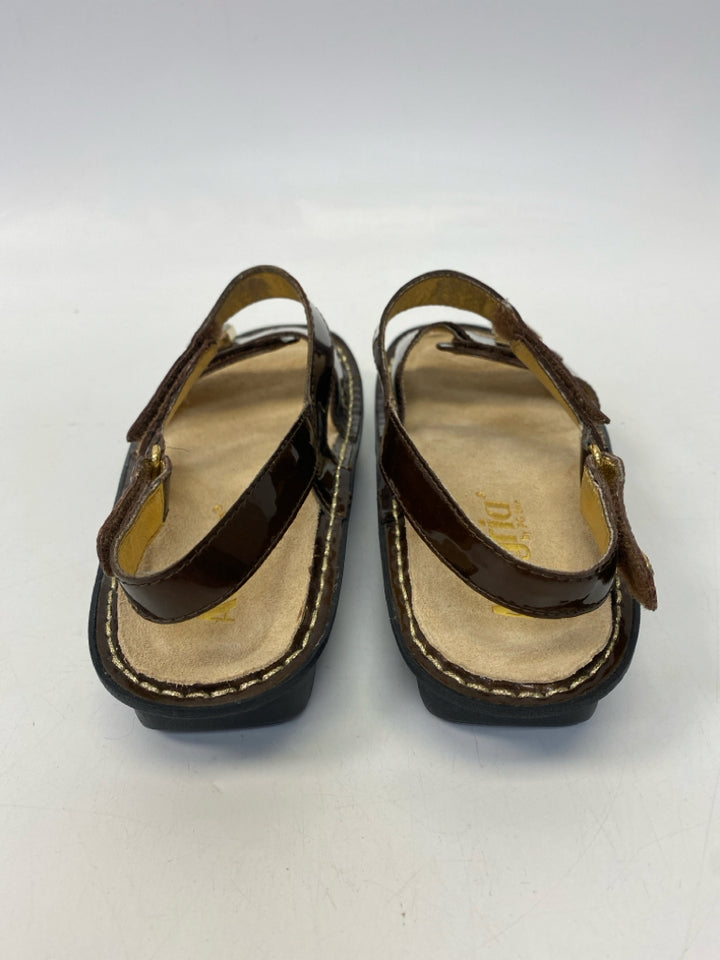 Alegria  Size 36 Brown Gold Sandals