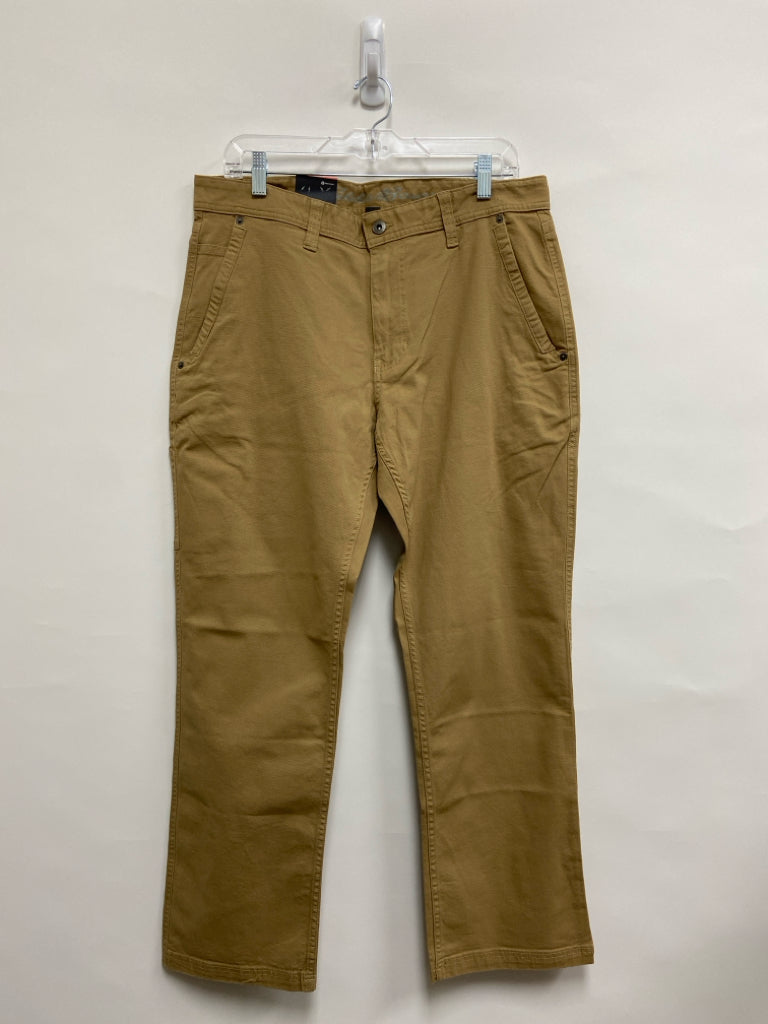 NWT Eddie Bauer Size 34 Tan Men&