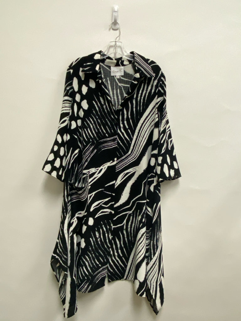 Size L Black White Abstract 3/4 Sleeve Ladies Dress
