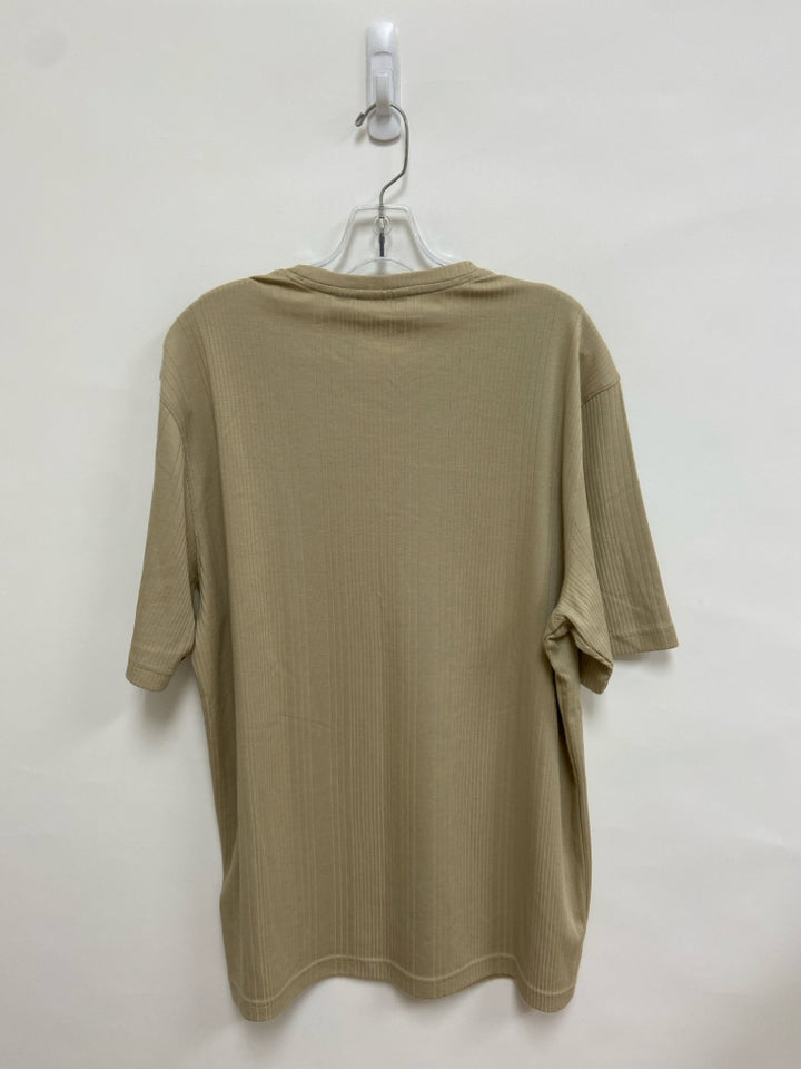 NWT Claiborne Size XL Tan Lines Ladies Top