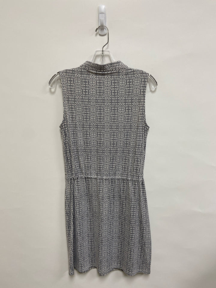 Ellie Kai Size XS Gray White Shapes Sleeveless Ladies Dress