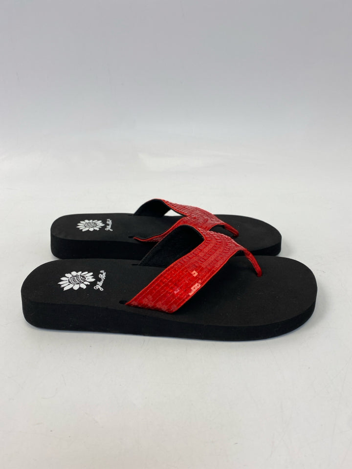 NWOT Yellow Box  Size 7 Red Sequined Sandals