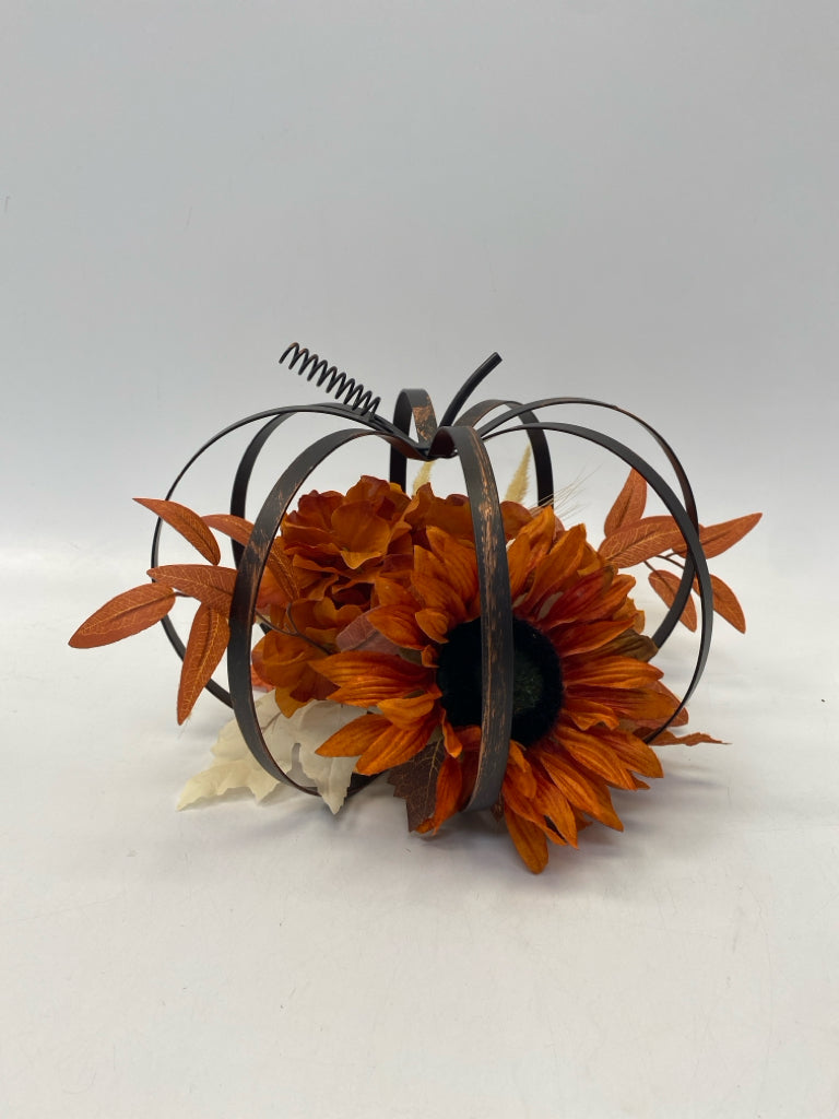 Bronze Orange Flowers Metal Fall