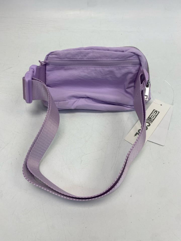 NWT 32 Degrees Lilac Belt Bag
