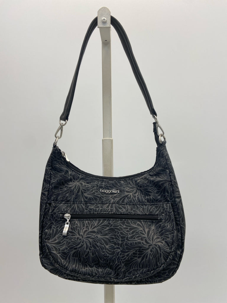 Baggallini Black Gray Nylon Handbag