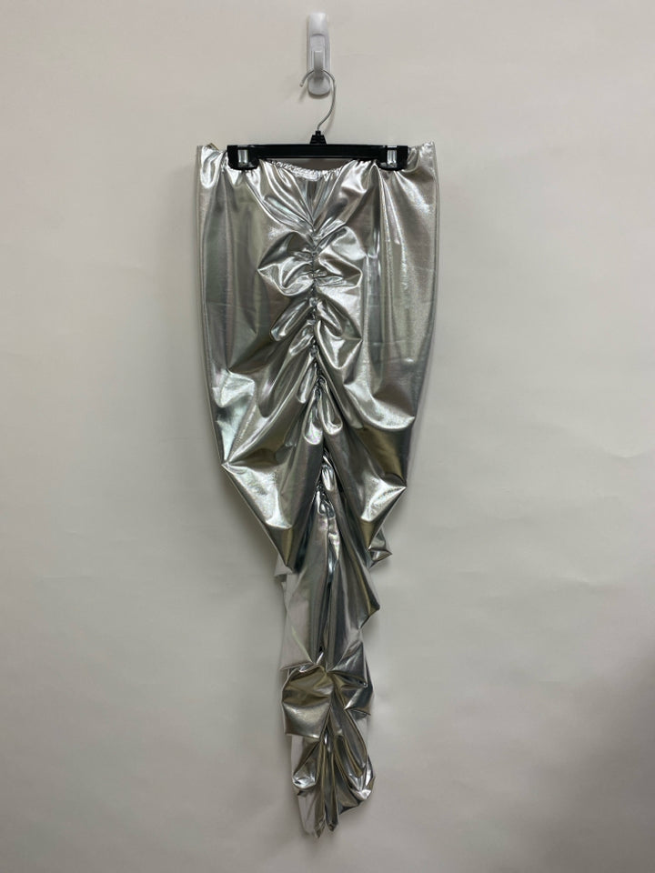 Akira Size M Silver Ruched Strapless Ladies Dress