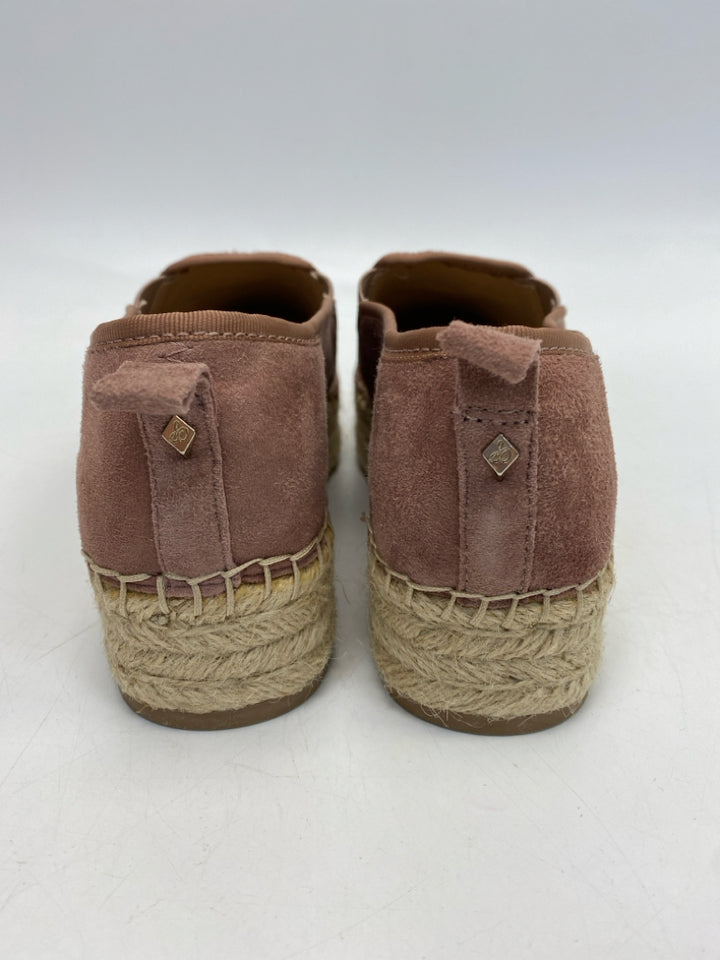 Sam Edelman  Size 8 Blush Suede Flats