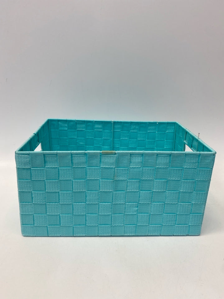 Aqua Basket