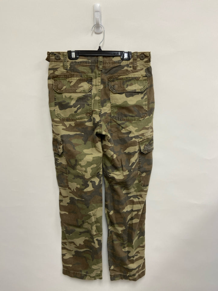 Size 28 Green Brown Camouflage Cargo Ladies Pants