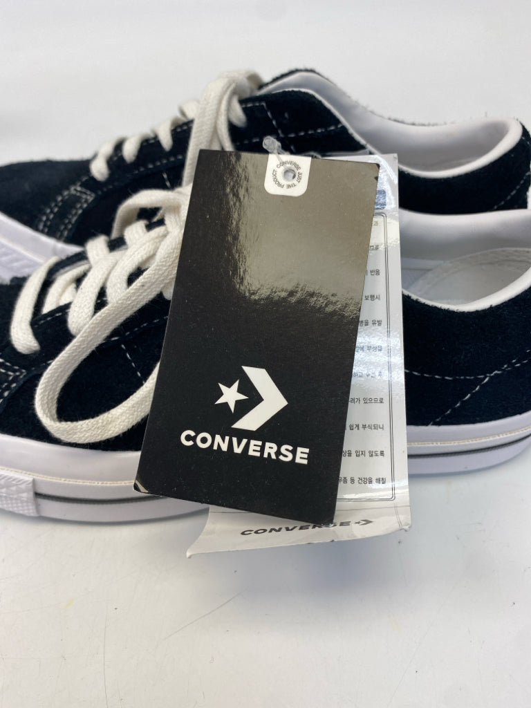 NWT Converse US Shoe Size 6 Black White Lace-up Sneakers