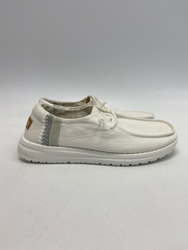 NWOT Hey Dude  Size 6 White Flats