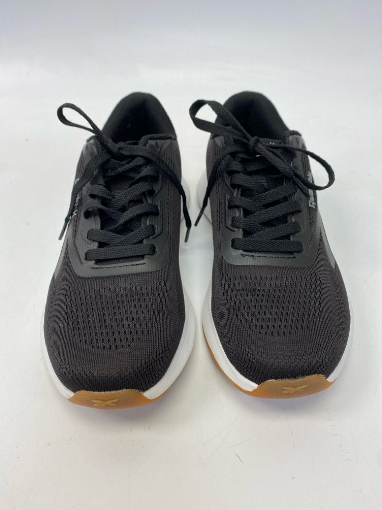 Reebok  Size 6.5 Black Lace-up Sneakers
