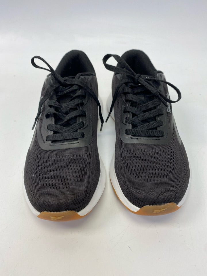 Reebok  Size 6.5 Black Lace-up Sneakers