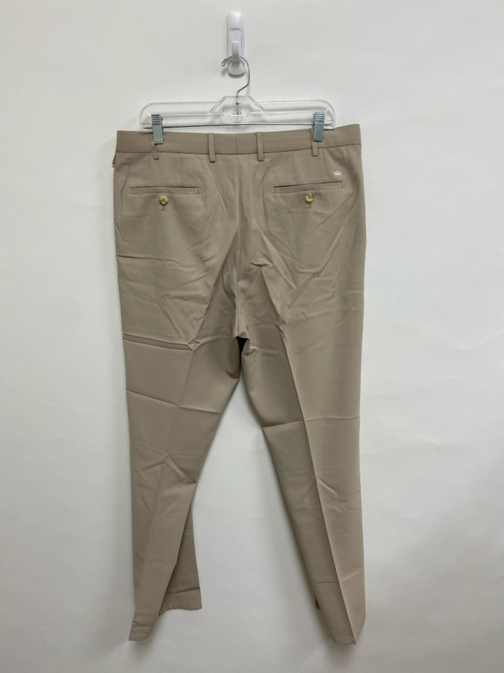 Peter Millar Size 36 Khaki Men&
